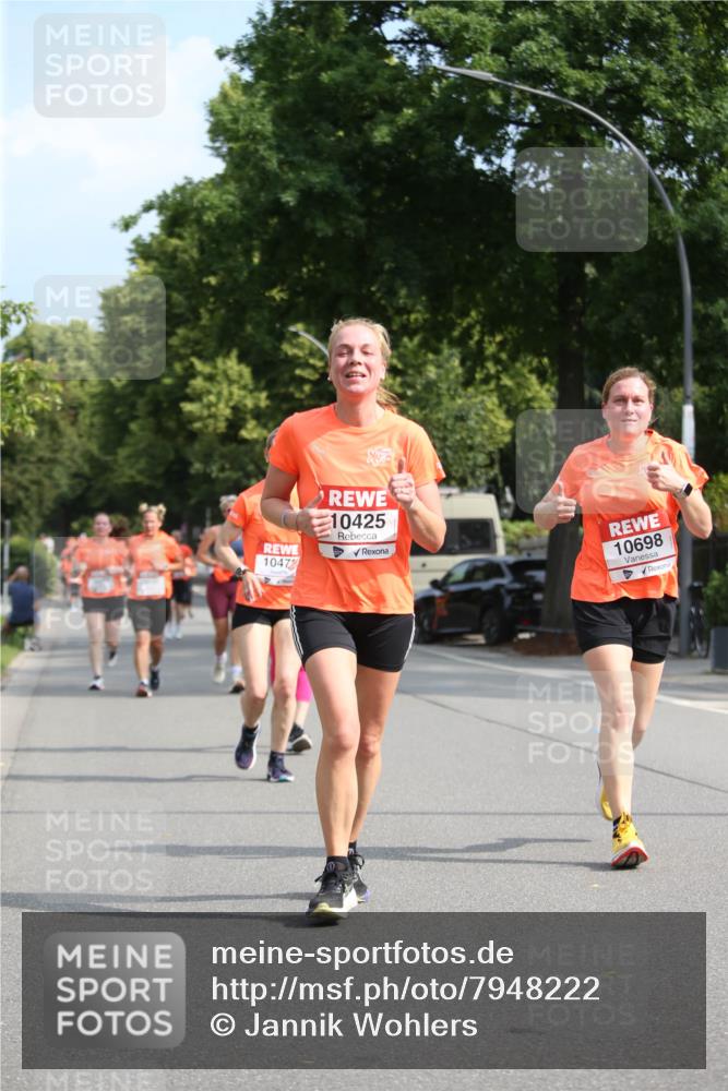 15.06.2025 - REWE Women's Run Jannik Wohlers http://msf.ph/oto/7948222 15.06.2025 09:46:38 Laufen 10472, 10425, 10698 meine-sportfotos.de