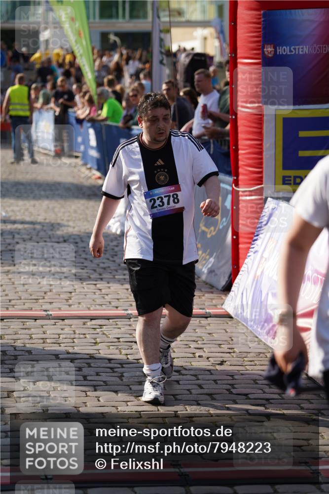 13.06.2025 - Holstenköstenlauf Felixshl http://msf.ph/oto/7948223 13.06.2025 18:16:17 Laufen 2378, 3593 meine-sportfotos.de