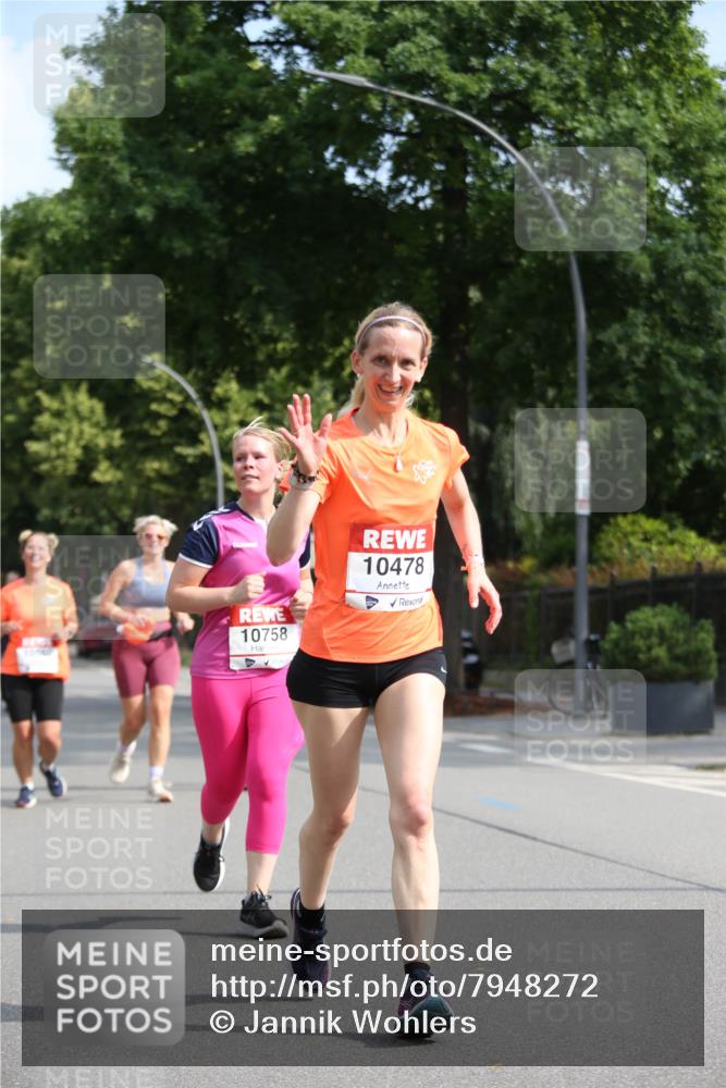 15.06.2025 - REWE Women's Run Jannik Wohlers http://msf.ph/oto/7948272 15.06.2025 09:46:40 Laufen 10758, 10478 meine-sportfotos.de