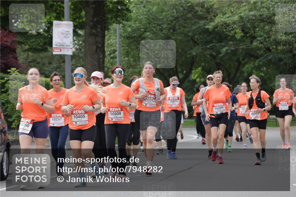 15.06.2025 - REWE Women's Run Jannik Wohlers http://msf.ph/oto/7948282 15.06.2025 08:30:57 Laufen 15, 2025, 10257, 10405, 10509, 107, 10350, 10347, 10811, 10285, 106, 10267, 10800 meine-sportfotos.de