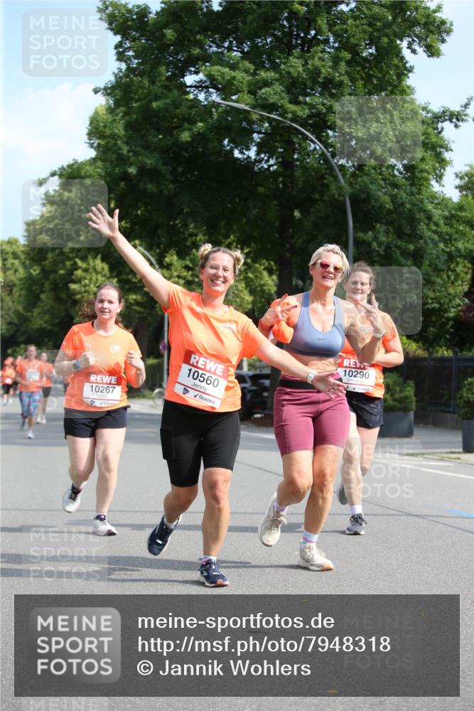 15.06.2025 - REWE Women's Run Jannik Wohlers http://msf.ph/oto/7948318 15.06.2025 09:46:43 Laufen 10560, 10267, 10290 meine-sportfotos.de