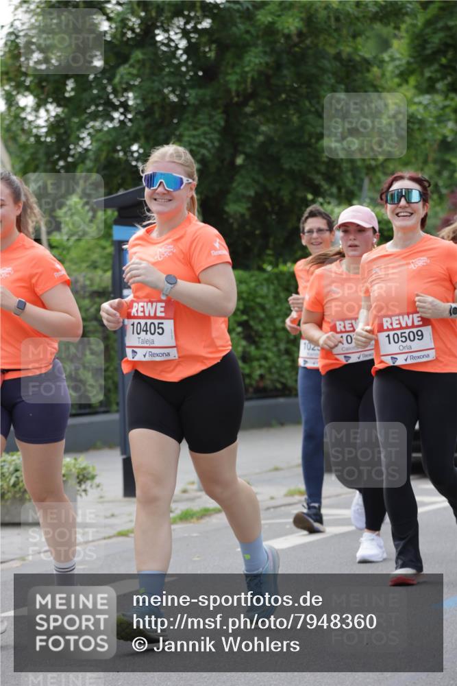 15.06.2025 - REWE Women's Run Jannik Wohlers http://msf.ph/oto/7948360 15.06.2025 08:31:02 Laufen 10405, 102, 10, 10509 meine-sportfotos.de