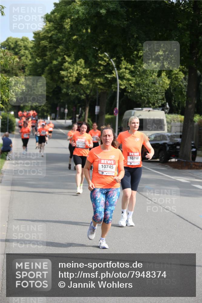 15.06.2025 - REWE Women's Run Jannik Wohlers http://msf.ph/oto/7948374 15.06.2025 09:46:49 Laufen 10263, 10745, 10768 meine-sportfotos.de