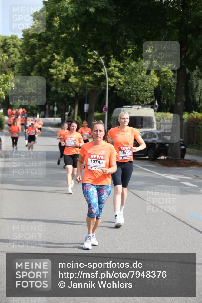 15.06.2025 - REWE Women's Run Jannik Wohlers http://msf.ph/oto/7948376 15.06.2025 09:46:49 Laufen 10263, 10768, 10745 meine-sportfotos.de