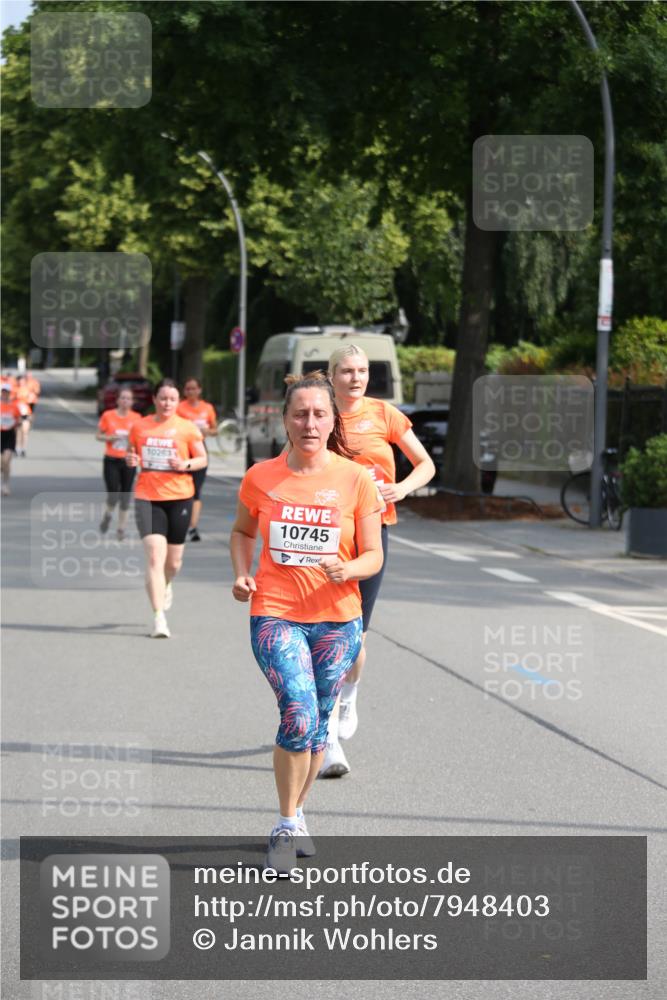 15.06.2025 - REWE Women's Run Jannik Wohlers http://msf.ph/oto/7948403 15.06.2025 09:46:49 Laufen 10263, 10745 meine-sportfotos.de