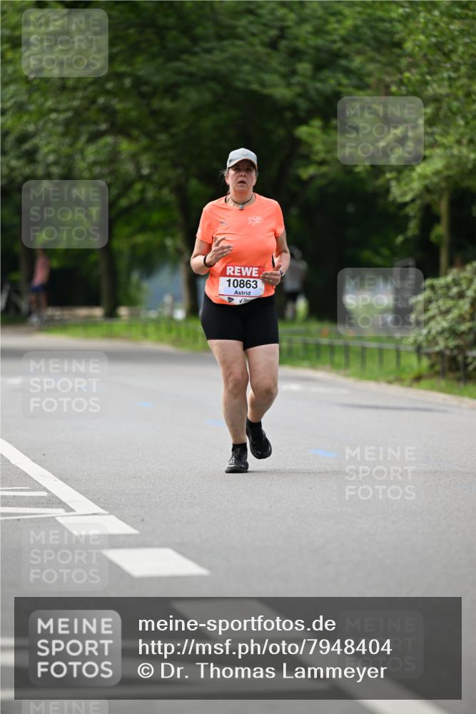 15.06.2025 - REWE Women's Run Dr. Thomas Lammeyer http://msf.ph/oto/7948404 15.06.2025 09:24:56 Laufen 10863 meine-sportfotos.de