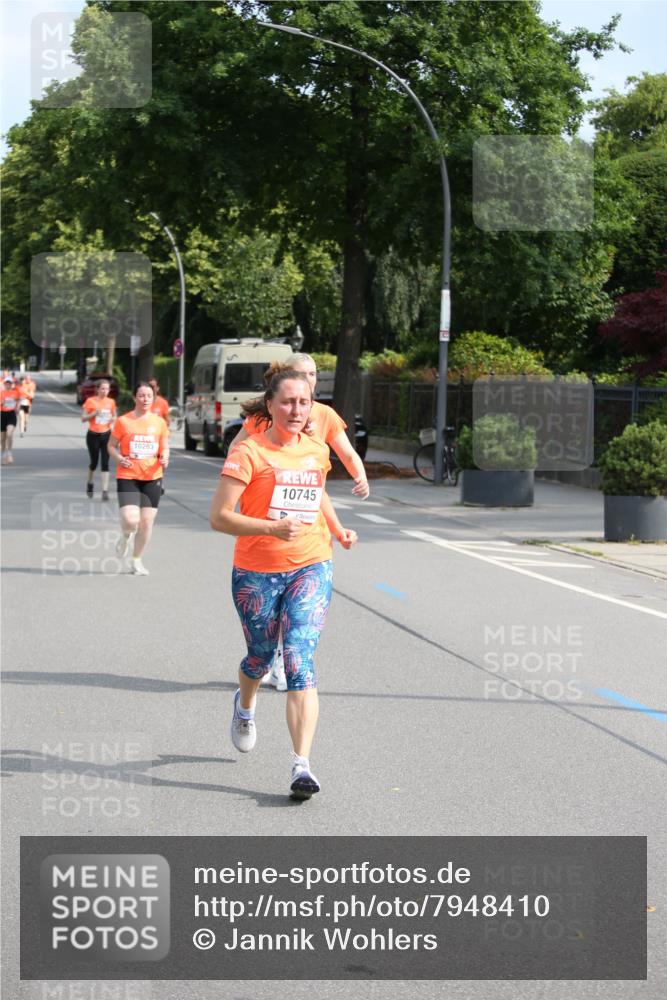 15.06.2025 - REWE Women's Run Jannik Wohlers http://msf.ph/oto/7948410 15.06.2025 09:46:50 Laufen 10745 meine-sportfotos.de
