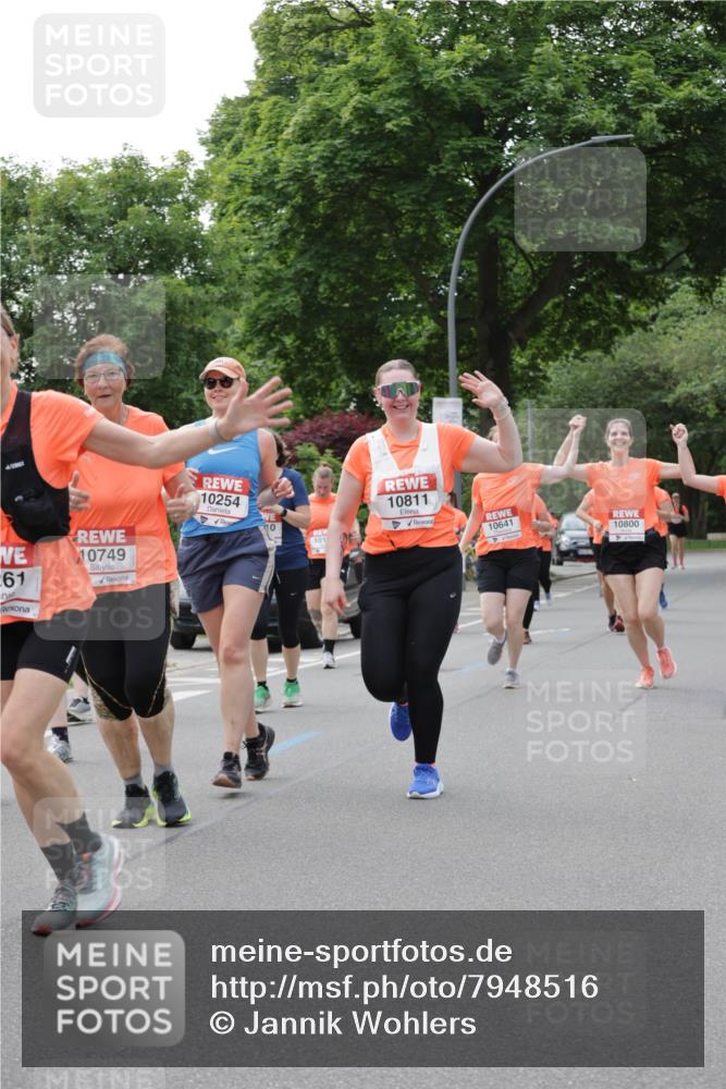 15.06.2025 - REWE Women's Run Jannik Wohlers http://msf.ph/oto/7948516 15.06.2025 08:31:07 Laufen 61, 10749, 10254, 10, 101, 10811, 10641, 10800 meine-sportfotos.de