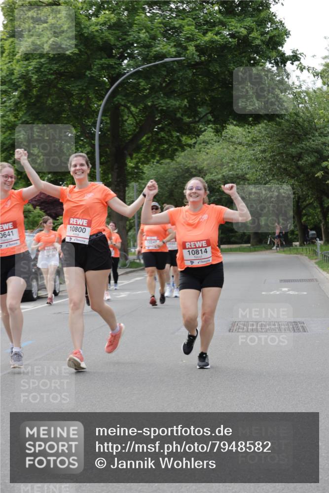 15.06.2025 - REWE Women's Run Jannik Wohlers http://msf.ph/oto/7948582 15.06.2025 08:31:09 Laufen 0641, 10195, 10800, 10247, 0593, 10814 meine-sportfotos.de