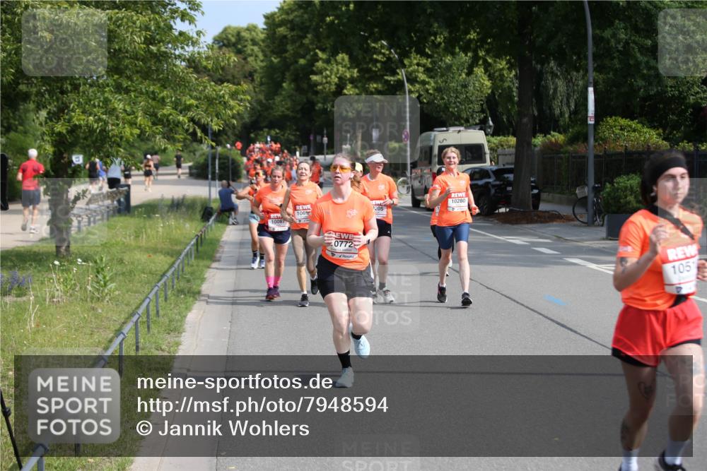15.06.2025 - REWE Women's Run Jannik Wohlers http://msf.ph/oto/7948594 15.06.2025 09:47:18 Laufen 10087, 1069, 0772, 205, 10280, 1051 meine-sportfotos.de