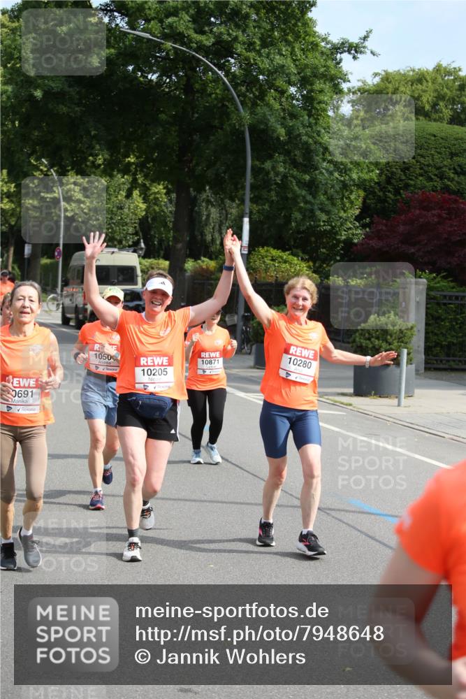 15.06.2025 - REWE Women's Run Jannik Wohlers http://msf.ph/oto/7948648 15.06.2025 09:47:20 Laufen 10205, 10871, 0691, 1050, 10280 meine-sportfotos.de