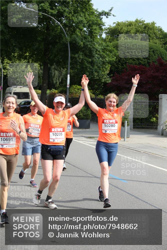 15.06.2025 - REWE Women's Run Jannik Wohlers http://msf.ph/oto/7948662 15.06.2025 09:47:21 Laufen 0500, 71, 10280, 10691, 10205 meine-sportfotos.de