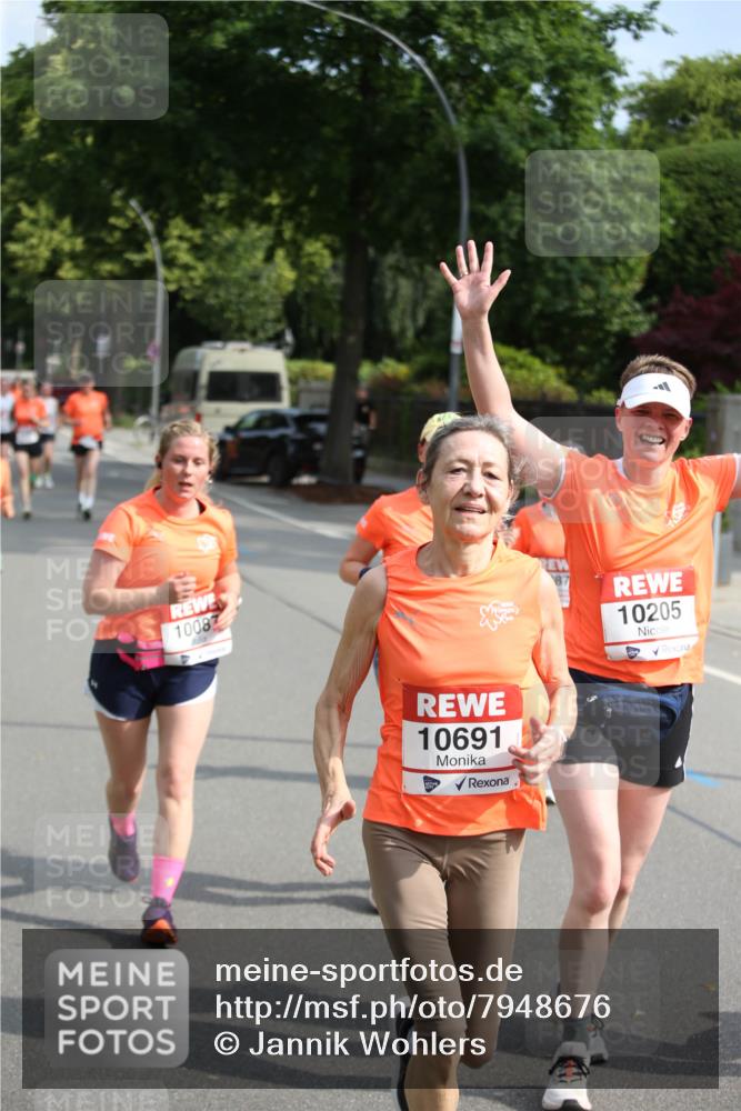 15.06.2025 - REWE Women's Run Jannik Wohlers http://msf.ph/oto/7948676 15.06.2025 09:47:22 Laufen 10081, 10691, 10205, 4 meine-sportfotos.de