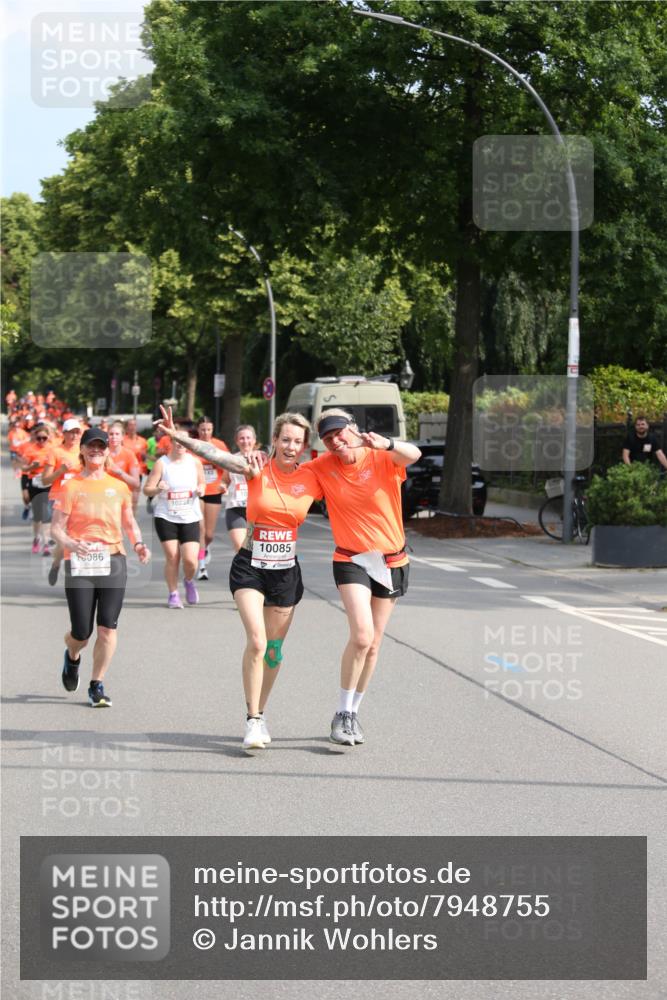 15.06.2025 - REWE Women's Run Jannik Wohlers http://msf.ph/oto/7948755 15.06.2025 09:47:27 Laufen 086, 10222, 10085 meine-sportfotos.de