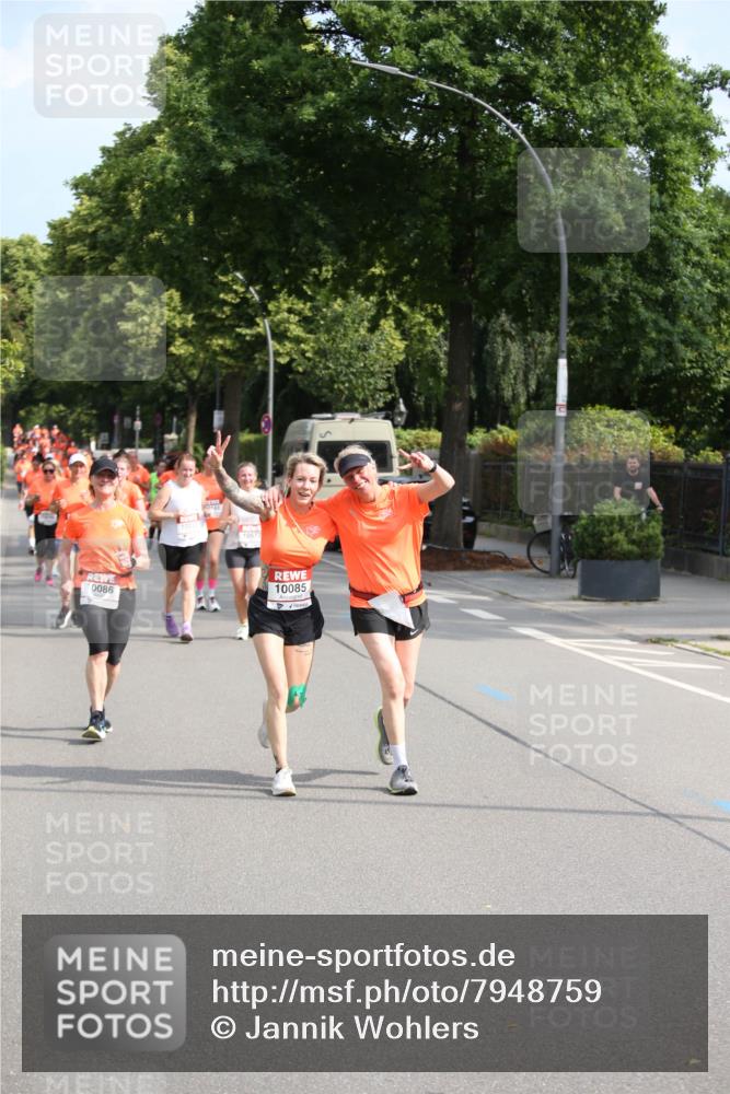 15.06.2025 - REWE Women's Run Jannik Wohlers http://msf.ph/oto/7948759 15.06.2025 09:47:27 Laufen 0086, 10577, 10085 meine-sportfotos.de