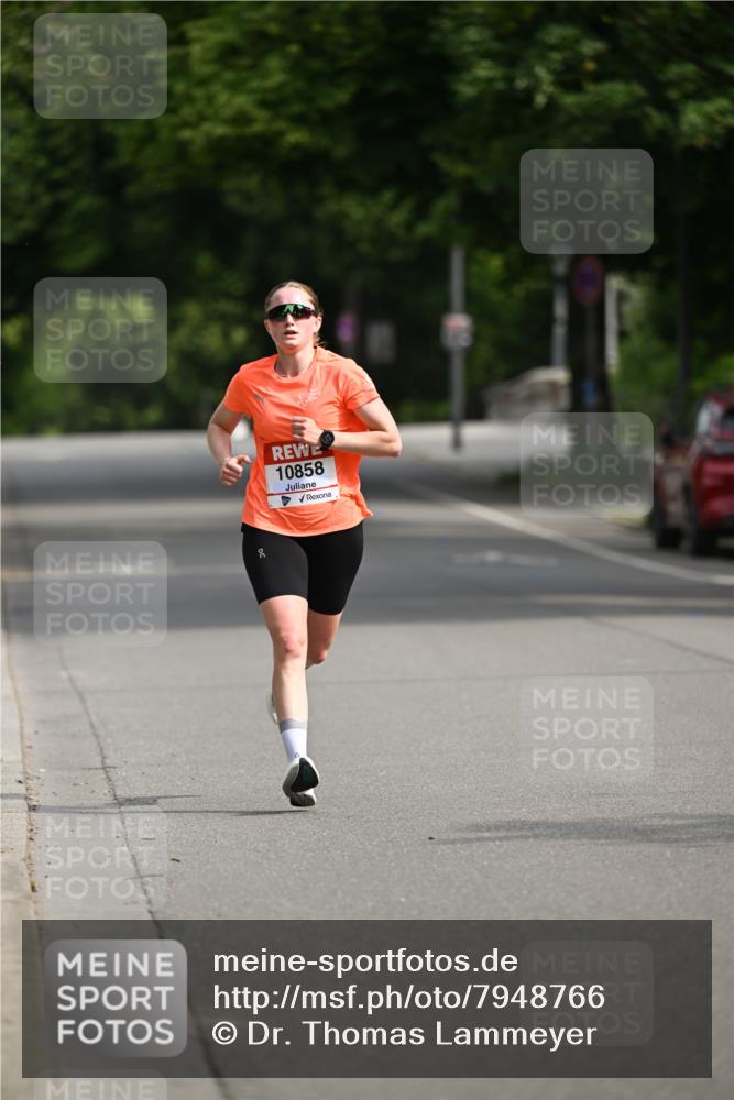 15.06.2025 - REWE Women's Run Dr. Thomas Lammeyer http://msf.ph/oto/7948766 15.06.2025 09:31:55 Laufen 10858 meine-sportfotos.de