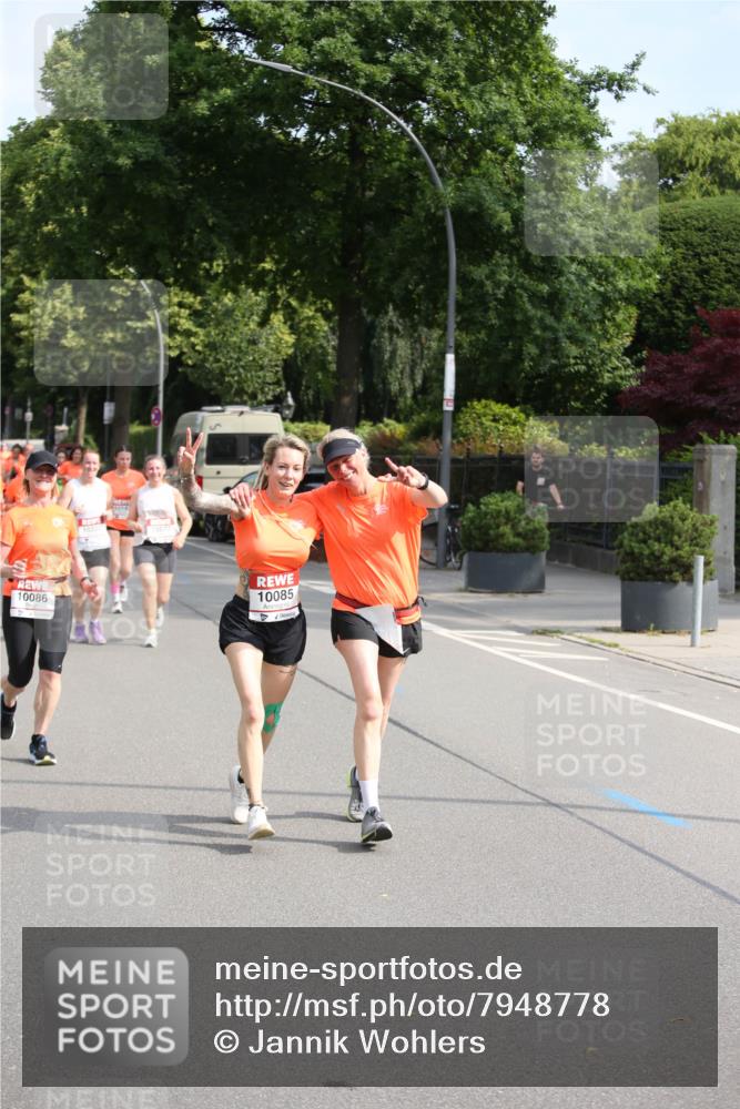 15.06.2025 - REWE Women's Run Jannik Wohlers http://msf.ph/oto/7948778 15.06.2025 09:47:28 Laufen 10086, 10085 meine-sportfotos.de