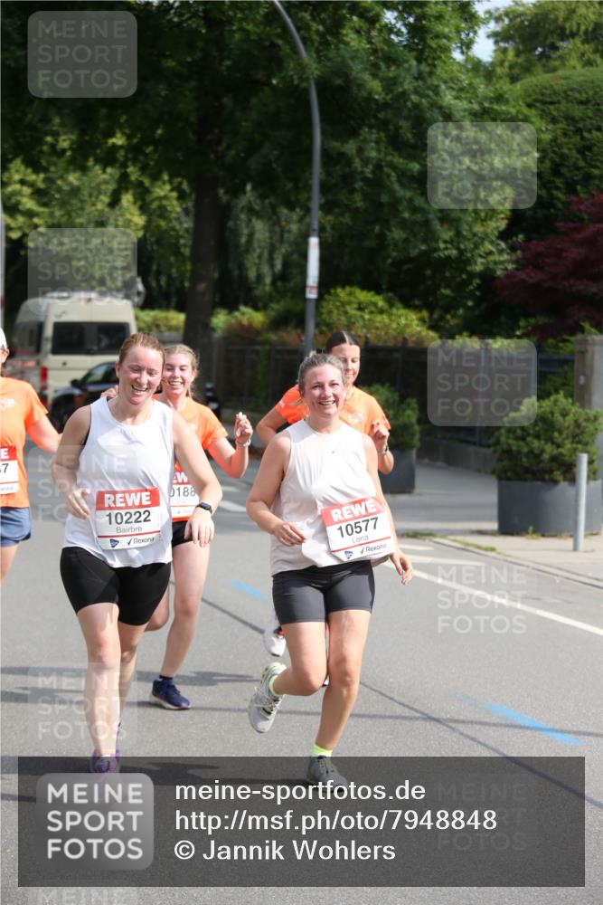 15.06.2025 - REWE Women's Run Jannik Wohlers http://msf.ph/oto/7948848 15.06.2025 09:47:32 Laufen 7, 0188, 10222, 10577 meine-sportfotos.de