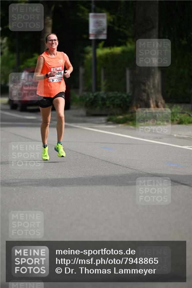 15.06.2025 - REWE Women's Run Dr. Thomas Lammeyer http://msf.ph/oto/7948865 15.06.2025 09:32:38 Laufen 86 meine-sportfotos.de