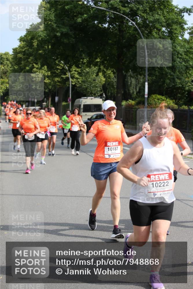 15.06.2025 - REWE Women's Run Jannik Wohlers http://msf.ph/oto/7948868 15.06.2025 09:47:33 Laufen 10314, 10187, 10222 meine-sportfotos.de
