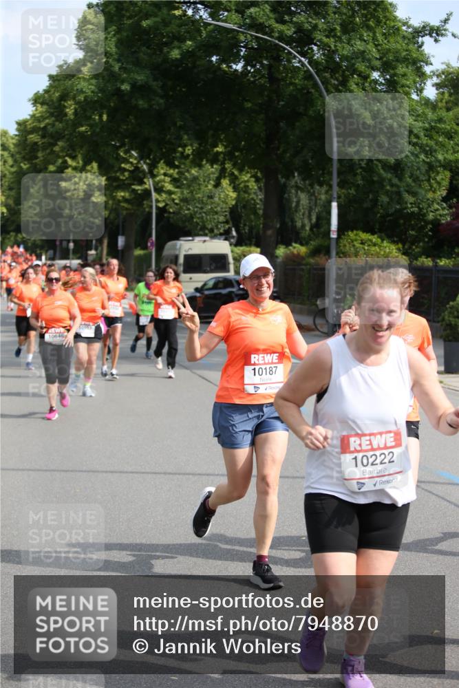15.06.2025 - REWE Women's Run Jannik Wohlers http://msf.ph/oto/7948870 15.06.2025 09:47:33 Laufen 10646, 10103, 10187, 10222 meine-sportfotos.de