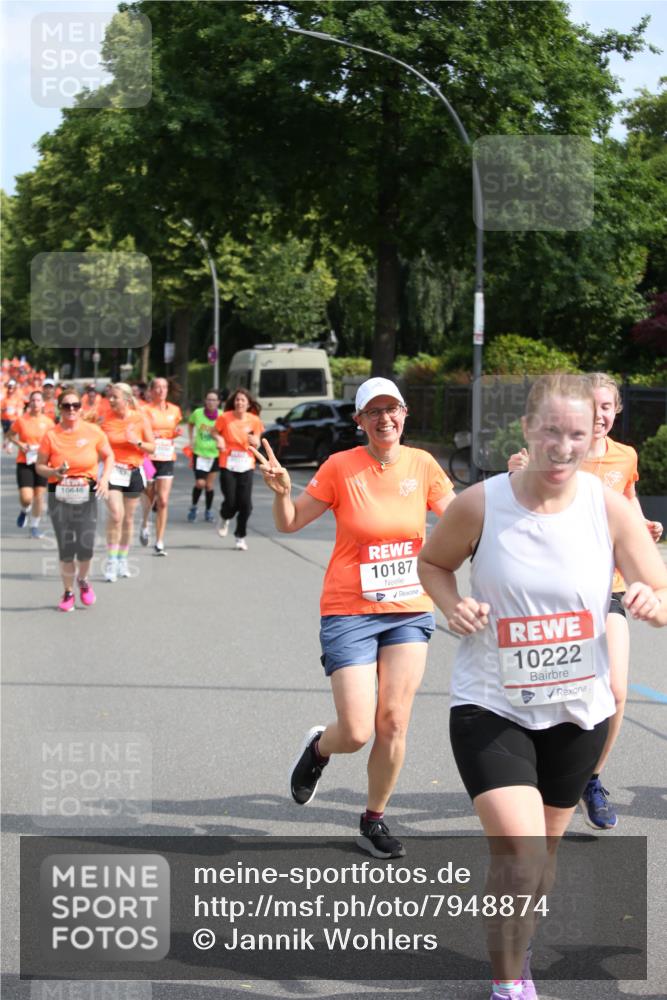 15.06.2025 - REWE Women's Run Jannik Wohlers http://msf.ph/oto/7948874 15.06.2025 09:47:33 Laufen 10646, 10187, 10222 meine-sportfotos.de