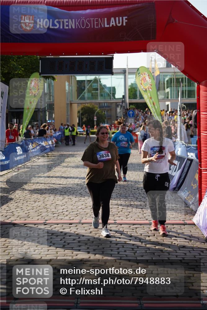 13.06.2025 - Holstenköstenlauf Felixshl http://msf.ph/oto/7948883 13.06.2025 18:20:22 Laufen 2262, 3638, 3639 meine-sportfotos.de