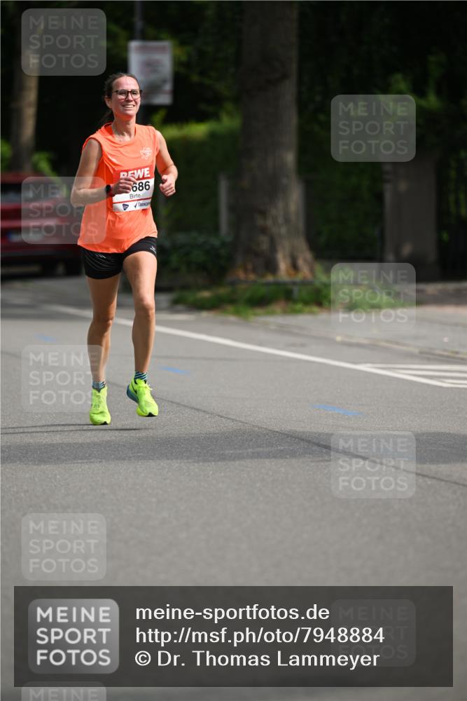 15.06.2025 - REWE Women's Run Dr. Thomas Lammeyer http://msf.ph/oto/7948884 15.06.2025 09:32:38 Laufen 686 meine-sportfotos.de