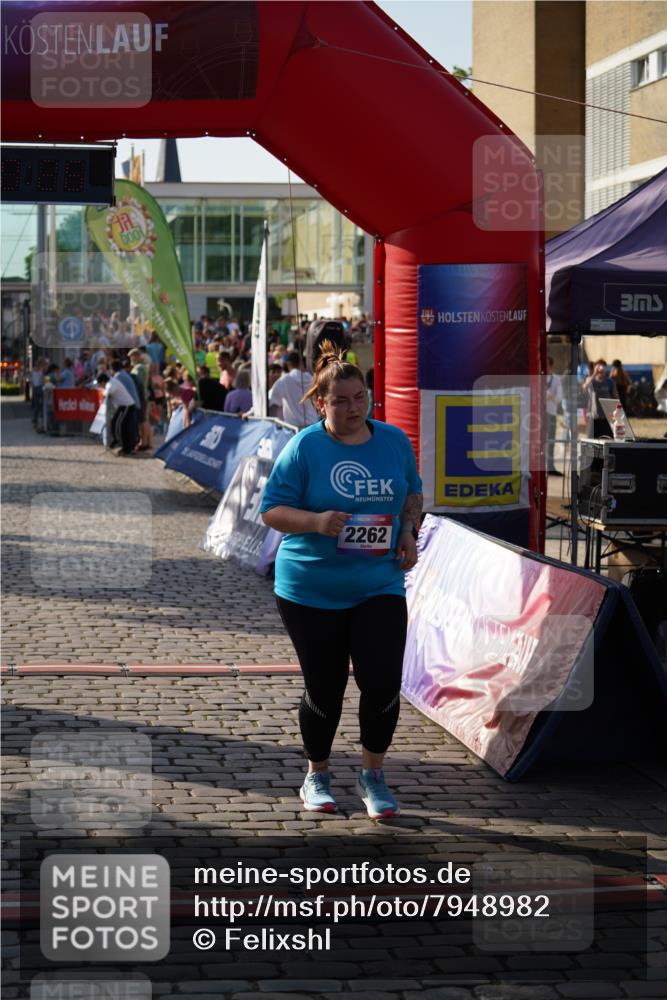 13.06.2025 - Holstenköstenlauf Felixshl http://msf.ph/oto/7948982 13.06.2025 18:20:27 Laufen 2262, 3639 meine-sportfotos.de