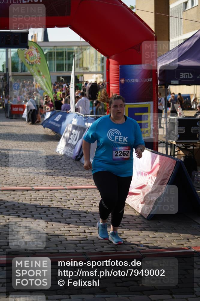 13.06.2025 - Holstenköstenlauf Felixshl http://msf.ph/oto/7949002 13.06.2025 18:20:27 Laufen 2262, 3639 meine-sportfotos.de