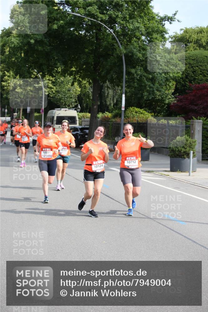 15.06.2025 - REWE Women's Run Jannik Wohlers http://msf.ph/oto/7949004 15.06.2025 09:47:42 Laufen 0124, 10712 meine-sportfotos.de