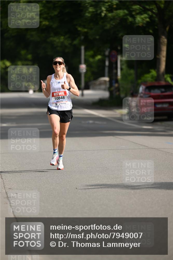 15.06.2025 - REWE Women's Run Dr. Thomas Lammeyer http://msf.ph/oto/7949007 15.06.2025 09:33:49 Laufen 10848 meine-sportfotos.de