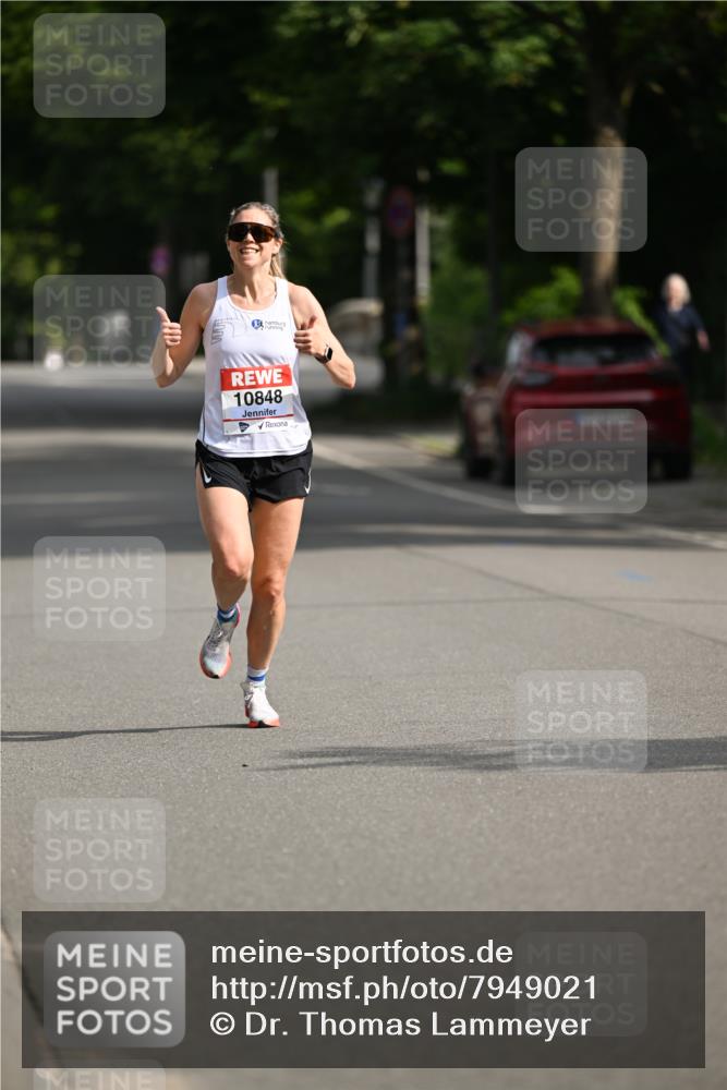 15.06.2025 - REWE Women's Run Dr. Thomas Lammeyer http://msf.ph/oto/7949021 15.06.2025 09:33:50 Laufen 10848 meine-sportfotos.de