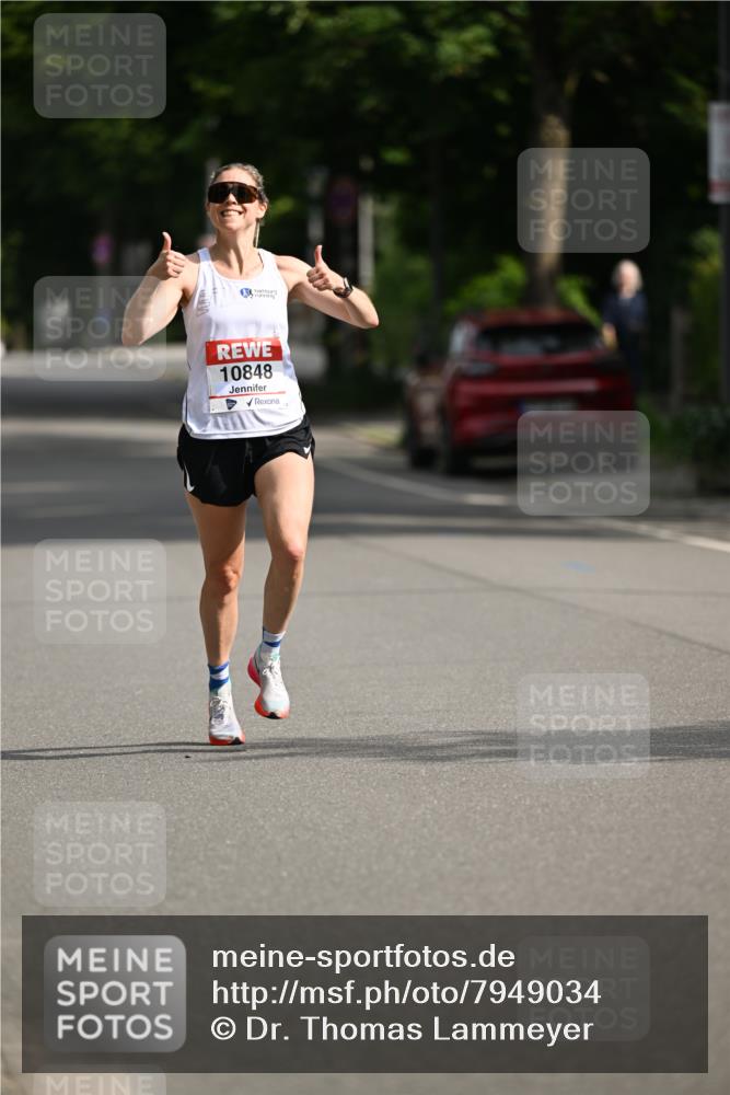15.06.2025 - REWE Women's Run Dr. Thomas Lammeyer http://msf.ph/oto/7949034 15.06.2025 09:33:50 Laufen 10848 meine-sportfotos.de