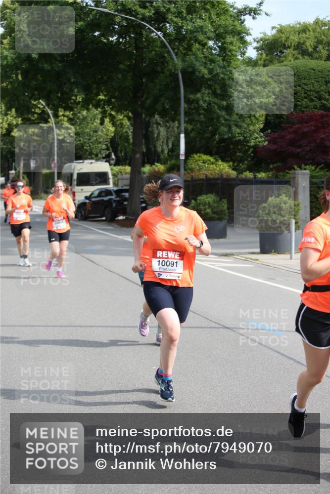 15.06.2025 - REWE Women's Run Jannik Wohlers http://msf.ph/oto/7949070 15.06.2025 09:47:44 Laufen 10091 meine-sportfotos.de