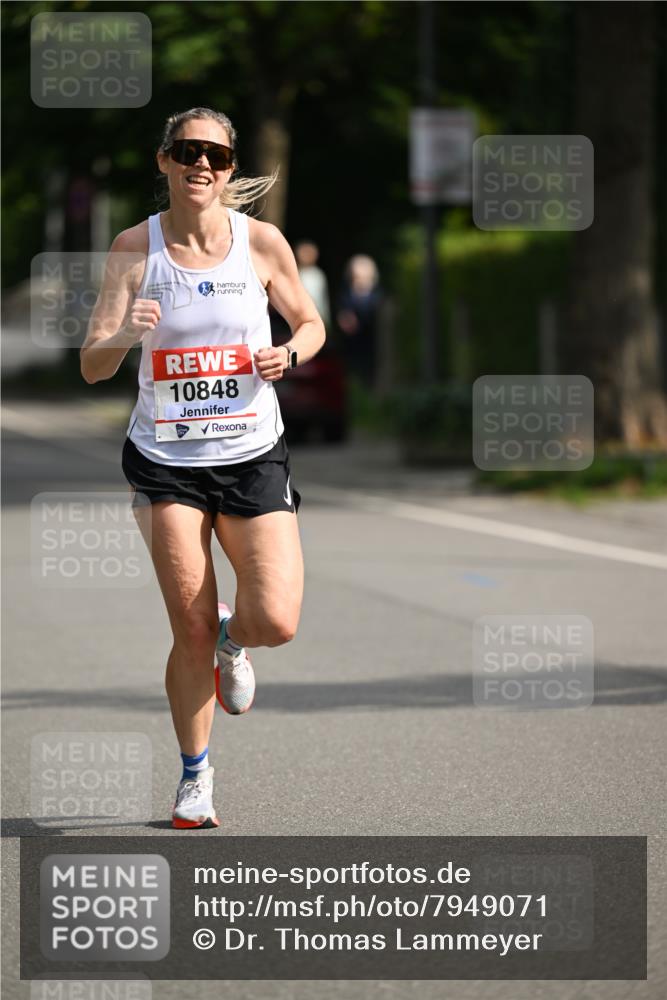15.06.2025 - REWE Women's Run Dr. Thomas Lammeyer http://msf.ph/oto/7949071 15.06.2025 09:33:52 Laufen 10848 meine-sportfotos.de