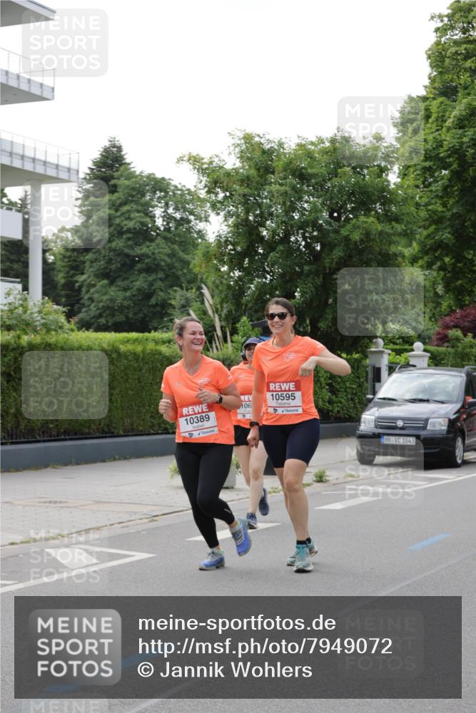 15.06.2025 - REWE Women's Run Jannik Wohlers http://msf.ph/oto/7949072 15.06.2025 08:31:28 Laufen 10389, 10595, 106, 1043 meine-sportfotos.de