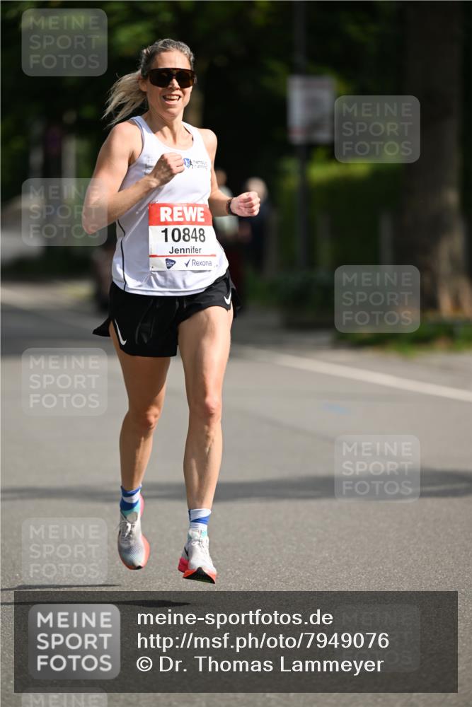 15.06.2025 - REWE Women's Run Dr. Thomas Lammeyer http://msf.ph/oto/7949076 15.06.2025 09:33:52 Laufen 10848 meine-sportfotos.de