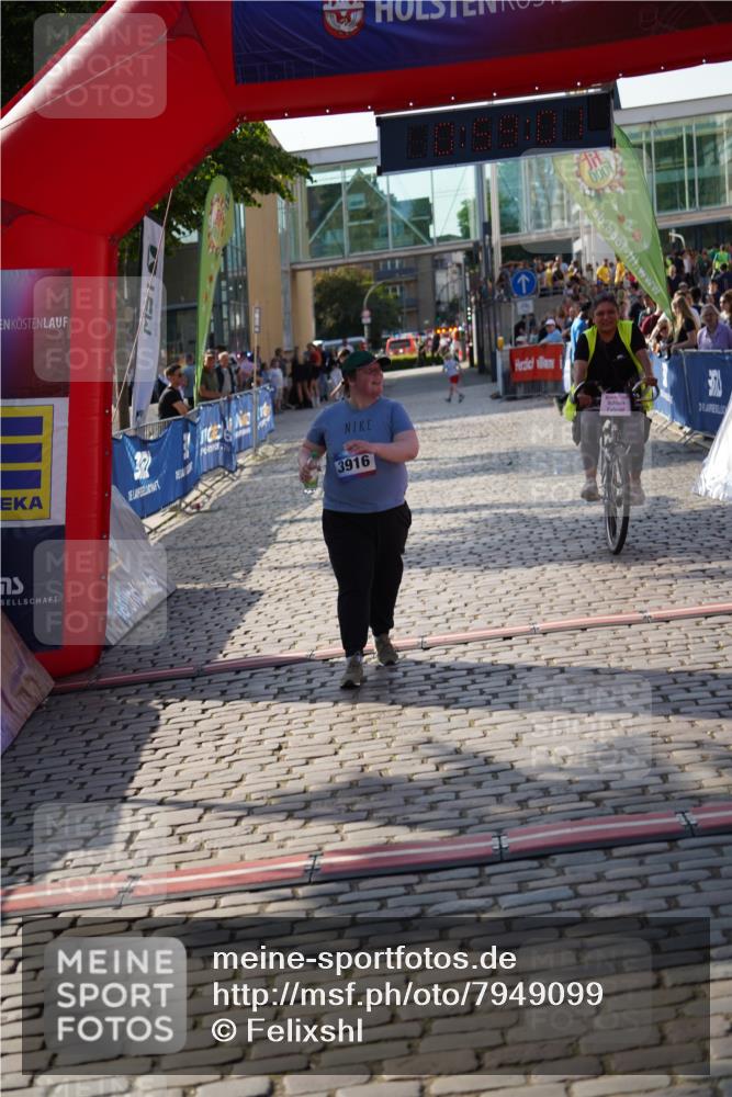 13.06.2025 - Holstenköstenlauf Felixshl http://msf.ph/oto/7949099 13.06.2025 18:29:02 Laufen 3916 meine-sportfotos.de