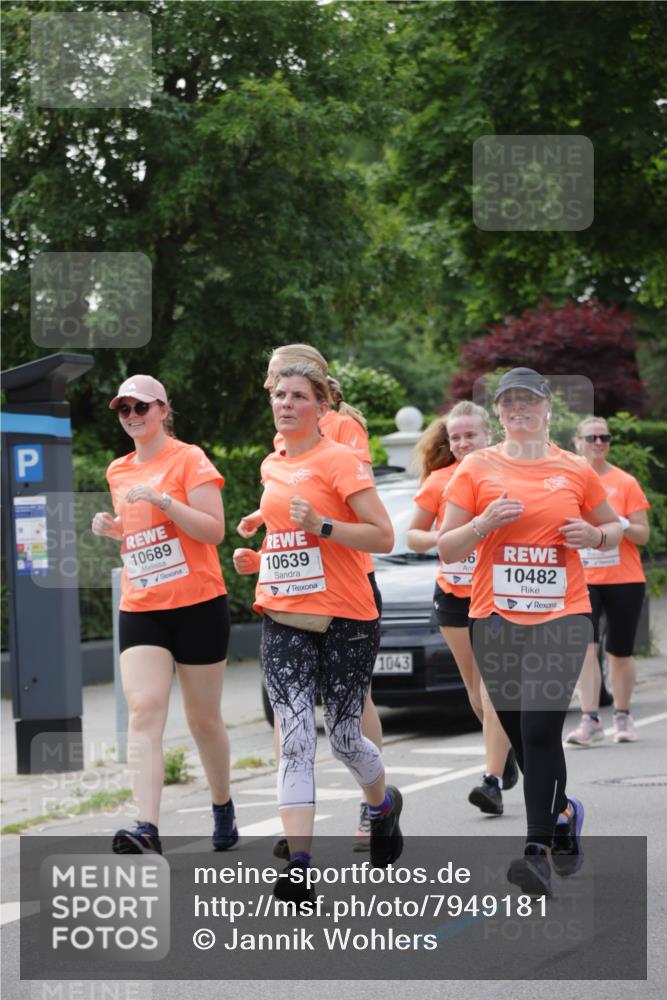15.06.2025 - REWE Women's Run Jannik Wohlers http://msf.ph/oto/7949181 15.06.2025 08:31:36 Laufen 10689, 10639, 1043, 10482 meine-sportfotos.de