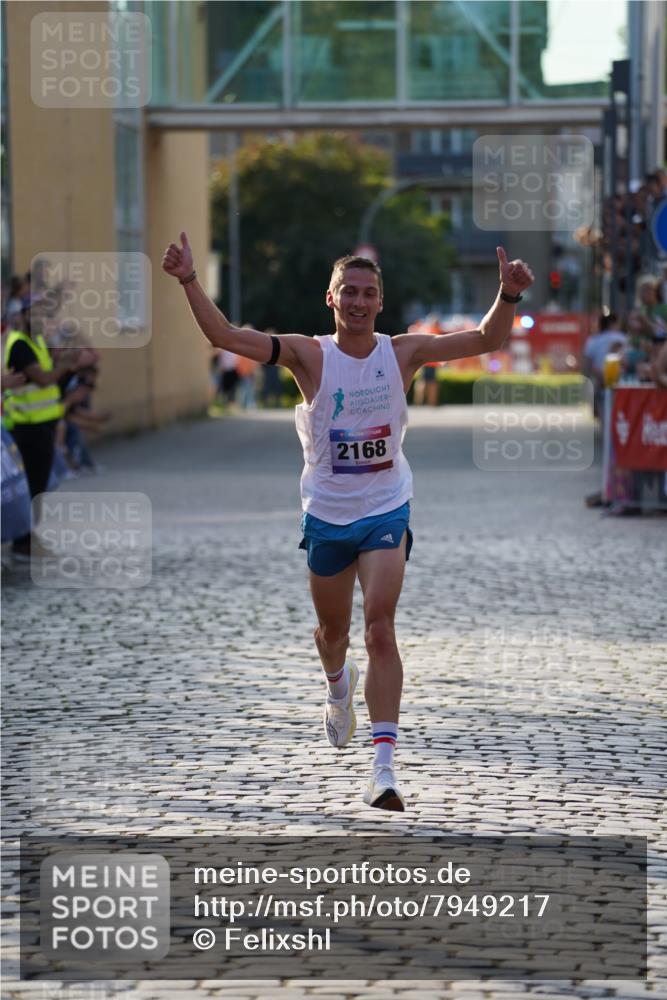 13.06.2025 - Holstenköstenlauf Felixshl http://msf.ph/oto/7949217 13.06.2025 19:31:46 Laufen 2168 meine-sportfotos.de