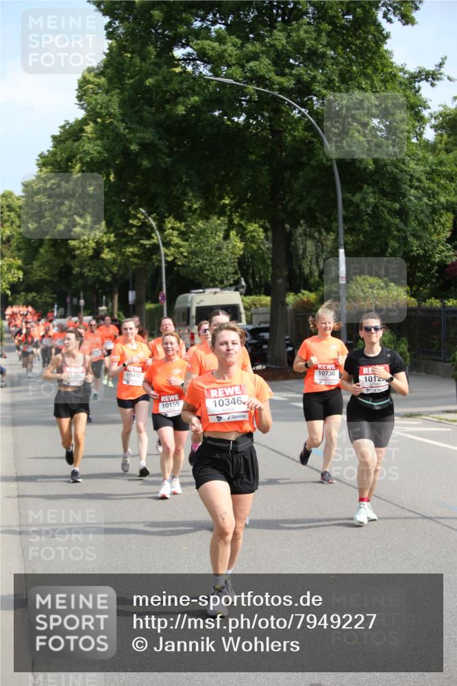 15.06.2025 - REWE Women's Run Jannik Wohlers http://msf.ph/oto/7949227 15.06.2025 09:47:53 Laufen 0360, 10492, 10155, 10346, 10736, 1012 meine-sportfotos.de