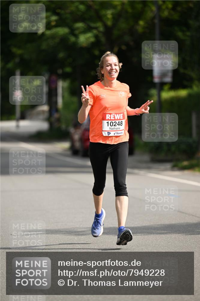 15.06.2025 - REWE Women's Run Dr. Thomas Lammeyer http://msf.ph/oto/7949228 15.06.2025 09:34:09 Laufen 10248 meine-sportfotos.de