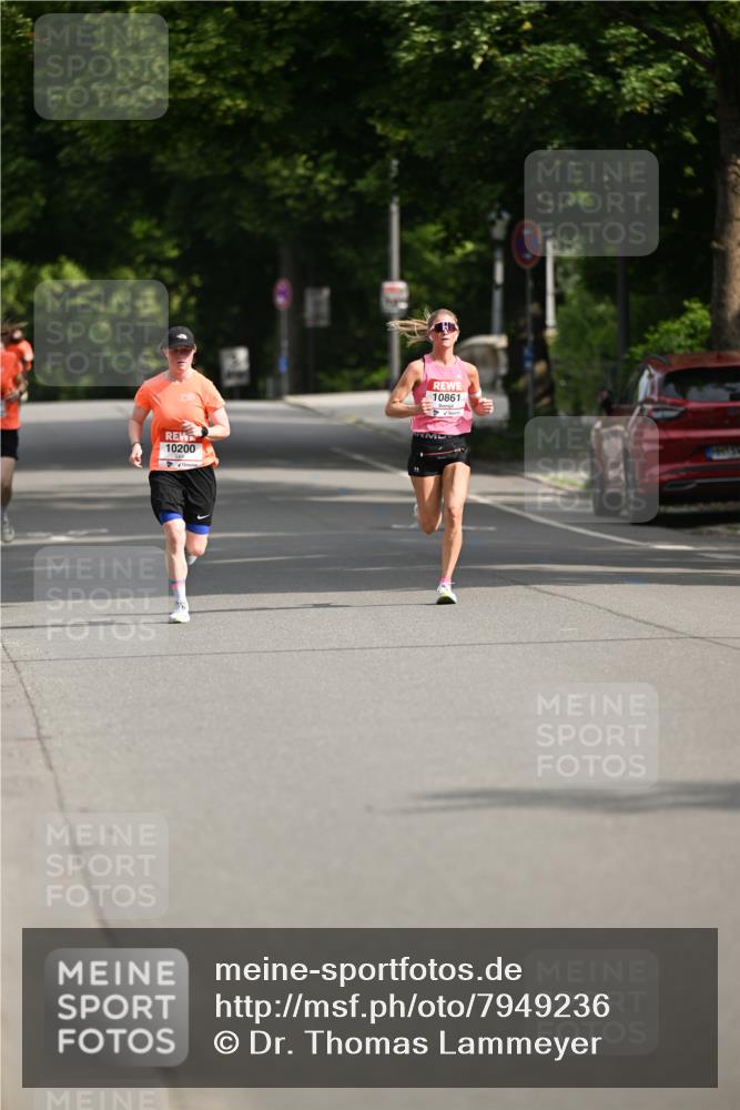 15.06.2025 - REWE Women's Run Dr. Thomas Lammeyer http://msf.ph/oto/7949236 15.06.2025 09:34:16 Laufen 10200, 10861 meine-sportfotos.de