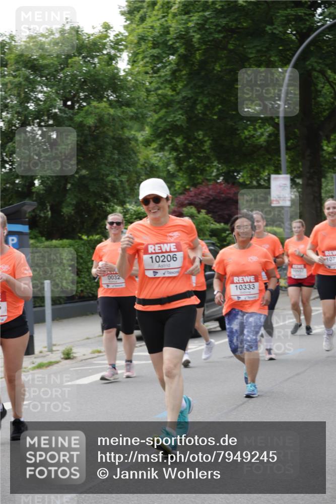 15.06.2025 - REWE Women's Run Jannik Wohlers http://msf.ph/oto/7949245 15.06.2025 08:31:38 Laufen 0032, 10206, 107, 10557, 10333 meine-sportfotos.de
