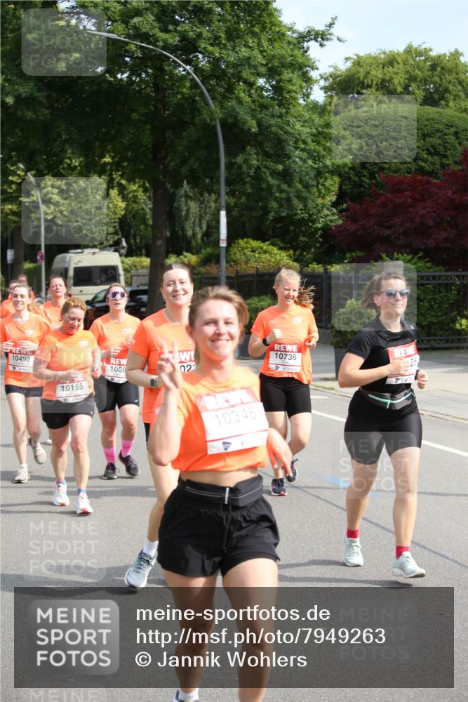 15.06.2025 - REWE Women's Run Jannik Wohlers http://msf.ph/oto/7949263 15.06.2025 09:47:54 Laufen 10492, 1008, 02, 10155, 10346, 10736 meine-sportfotos.de