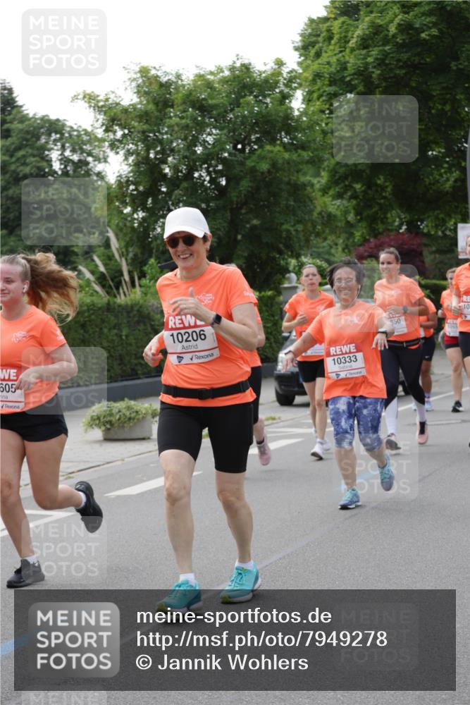 15.06.2025 - REWE Women's Run Jannik Wohlers http://msf.ph/oto/7949278 15.06.2025 08:31:39 Laufen 605, 10206, 10333, 10, 950, 1055 meine-sportfotos.de