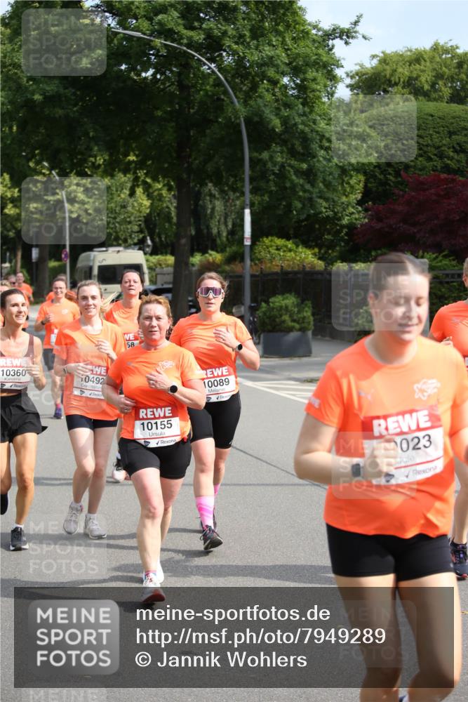15.06.2025 - REWE Women's Run Jannik Wohlers http://msf.ph/oto/7949289 15.06.2025 09:47:55 Laufen 58, 10360, 10492, 10155, 10089, 023 meine-sportfotos.de