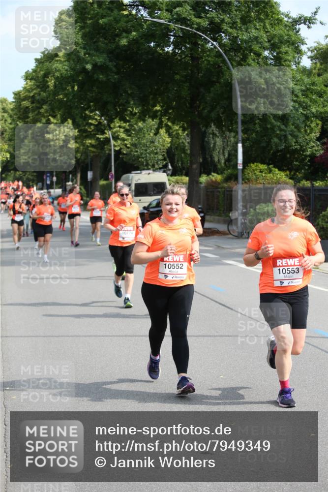 15.06.2025 - REWE Women's Run Jannik Wohlers http://msf.ph/oto/7949349 15.06.2025 09:47:59 Laufen 10774, 10552, 10553 meine-sportfotos.de