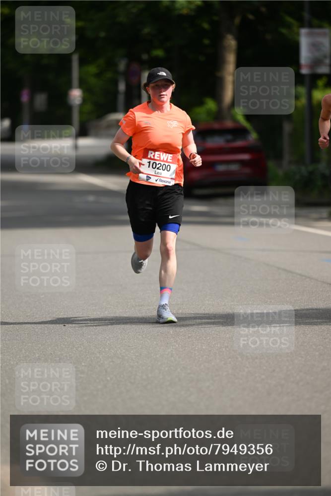 15.06.2025 - REWE Women's Run Dr. Thomas Lammeyer http://msf.ph/oto/7949356 15.06.2025 09:34:21 Laufen 10200 meine-sportfotos.de